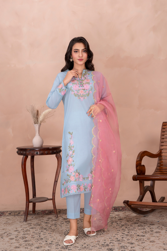 Skyla – 3 Pc in Cotton Lawn with Polynet Dupatta